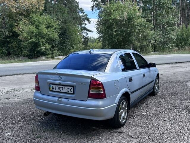 Сірий Опель Астра, об'ємом двигуна 1.4 л та пробігом 188 тис. км за 3500 $, фото 5 на Automoto.ua
