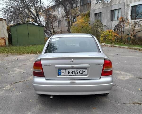 Сірий Опель Астра, об'ємом двигуна 1.39 л та пробігом 250 тис. км за 2900 $, фото 7 на Automoto.ua