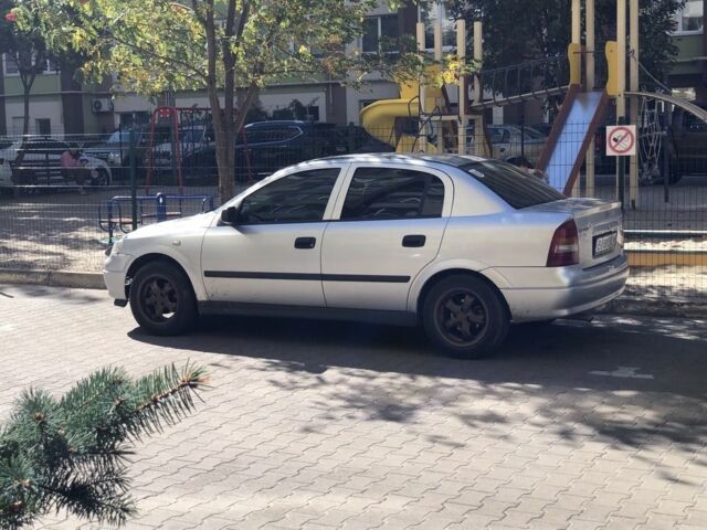 Сірий Опель Астра, об'ємом двигуна 1.4 л та пробігом 450 тис. км за 2600 $, фото 1 на Automoto.ua