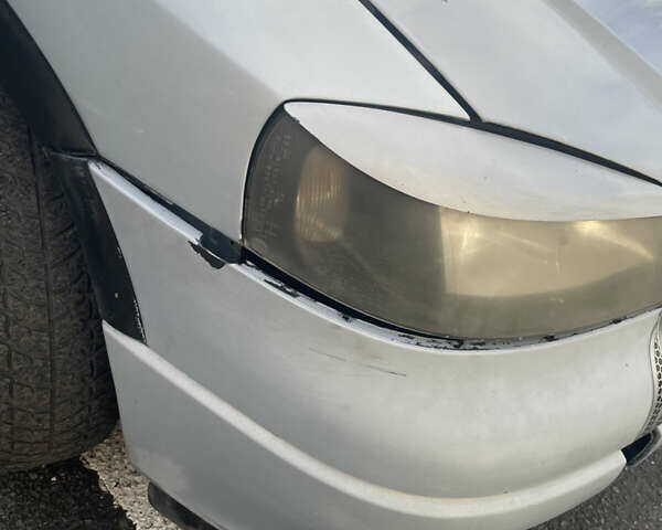 Серый Опель Астра, объемом двигателя 1.6 л и пробегом 290 тыс. км за 2400 $, фото 10 на Automoto.ua