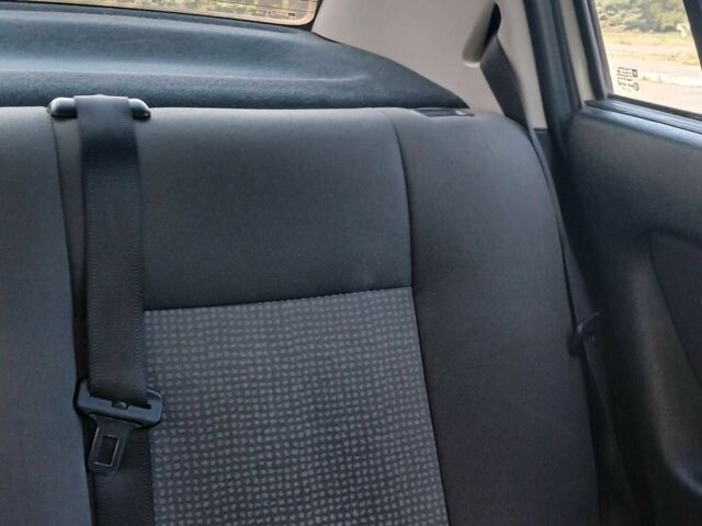 Серый Опель Астра, объемом двигателя 1.4 л и пробегом 260 тыс. км за 3590 $, фото 16 на Automoto.ua