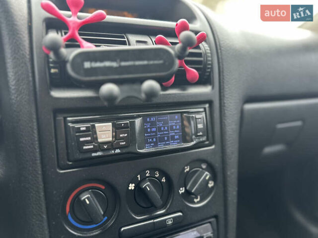 Опель Астра 2006 у Сумах на Automoto.ua Сірий Опель Астра, об'ємом двигуна 1.4 л та пробігом 253 тис. км за 3999 $, фото 12 на Automoto.ua