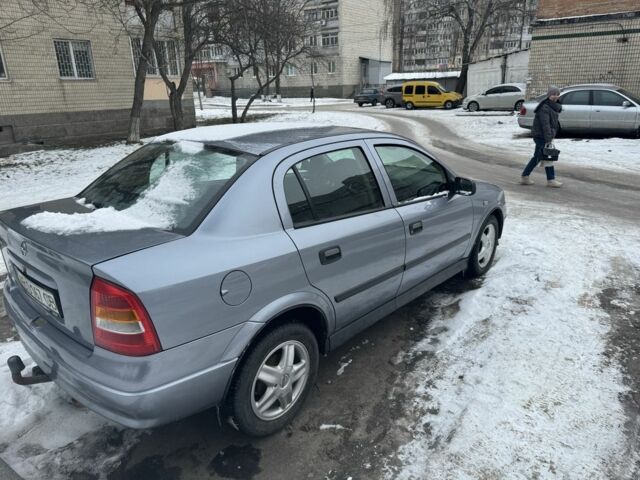 Сірий Опель Астра, об'ємом двигуна 1 л та пробігом 100 тис. км за 3500 $, фото 1 на Automoto.ua