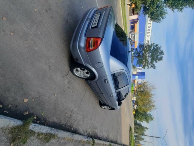 Серый Опель Астра, объемом двигателя 1.4 л и пробегом 282 тыс. км за 3700 $, фото 2 на Automoto.ua