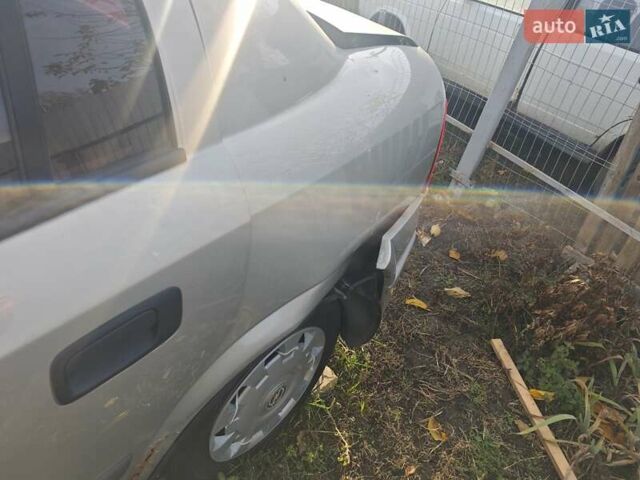 Сірий Опель Астра, об'ємом двигуна 1.4 л та пробігом 195 тис. км за 1500 $, фото 14 на Automoto.ua