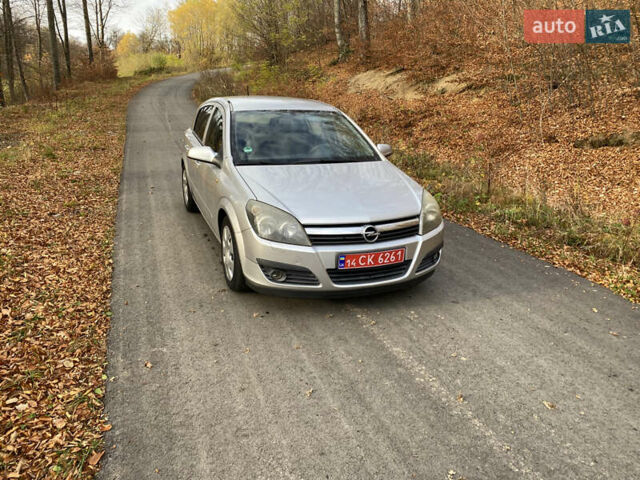 Серый Опель Астра, объемом двигателя 1.6 л и пробегом 256 тыс. км за 4350 $, фото 11 на Automoto.ua