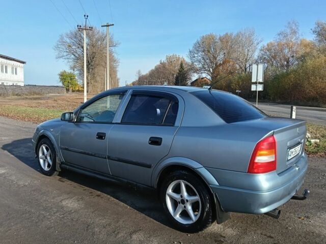 Опель Астра 2006 в Малине на Automoto.ua Серый Опель Астра, объемом двигателя 1.4 л и пробегом 300 тыс. км за 3150 $, фото 3 на Automoto.ua