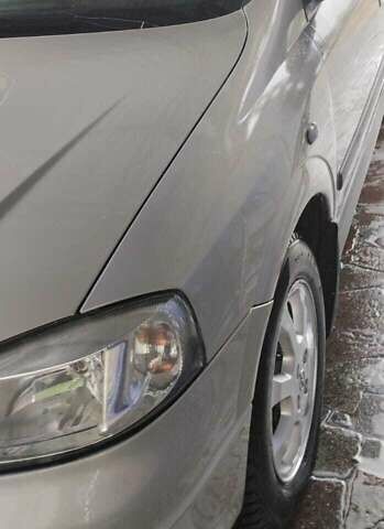 Серый Опель Астра, объемом двигателя 1.36 л и пробегом 362 тыс. км за 3900 $, фото 11 на Automoto.ua