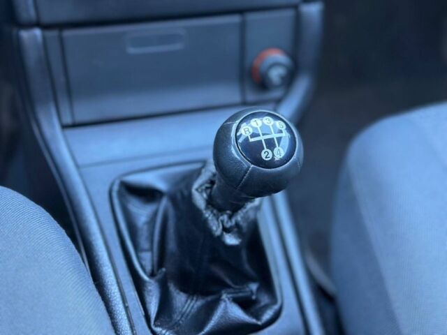 Серый Опель Астра, объемом двигателя 1.4 л и пробегом 116 тыс. км за 4699 $, фото 11 на Automoto.ua