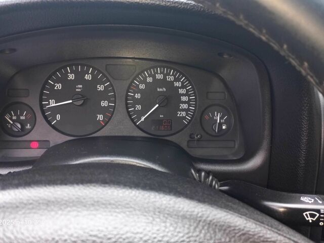 Серый Опель Астра, объемом двигателя 1.4 л и пробегом 212 тыс. км за 4200 $, фото 6 на Automoto.ua