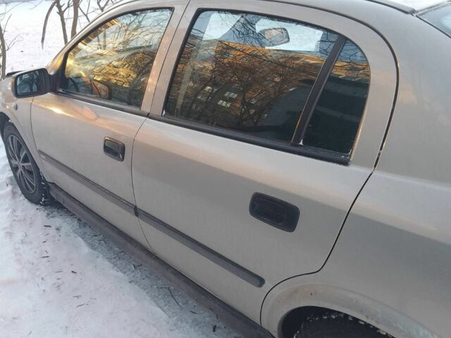 Серый Опель Астра, объемом двигателя 0 л и пробегом 186 тыс. км за 4200 $, фото 4 на Automoto.ua