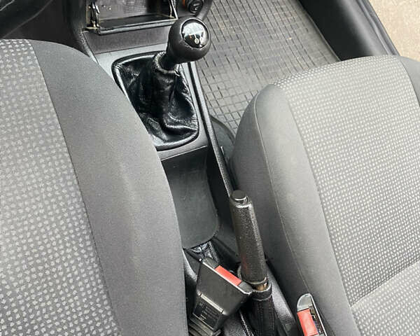 Серый Опель Астра, объемом двигателя 1.4 л и пробегом 283 тыс. км за 3200 $, фото 20 на Automoto.ua