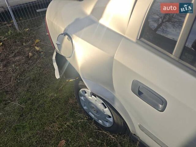 Сірий Опель Астра, об'ємом двигуна 1.4 л та пробігом 195 тис. км за 1500 $, фото 15 на Automoto.ua