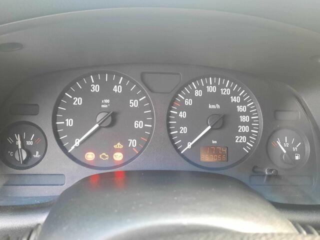 Серый Опель Астра, объемом двигателя 1.4 л и пробегом 282 тыс. км за 3700 $, фото 17 на Automoto.ua