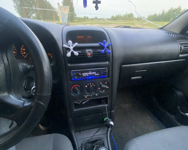 Опель Астра 2006 в Вараш (Кузнецовск) на Automoto.ua Серый Опель Астра, объемом двигателя 1.4 л и пробегом 200 тыс. км за 3700 $, фото 10 на Automoto.ua