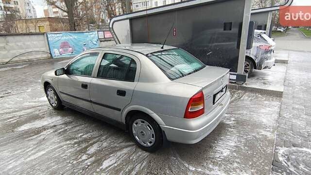 Сірий Опель Астра, об'ємом двигуна 1.4 л та пробігом 205 тис. км за 4840 $, фото 6 на Automoto.ua