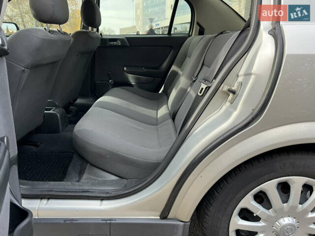 Серый Опель Астра, объемом двигателя 1.36 л и пробегом 77 тыс. км за 3999 $, фото 38 на Automoto.ua