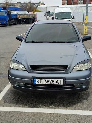 Серый Опель Астра, объемом двигателя 1.4 л и пробегом 156 тыс. км за 4500 $, фото 23 на Automoto.ua