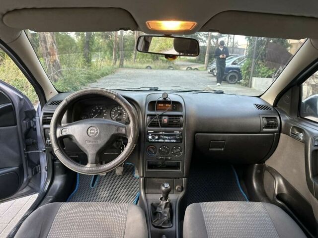 Сірий Опель Астра, об'ємом двигуна 1.6 л та пробігом 152 тис. км за 3250 $, фото 5 на Automoto.ua