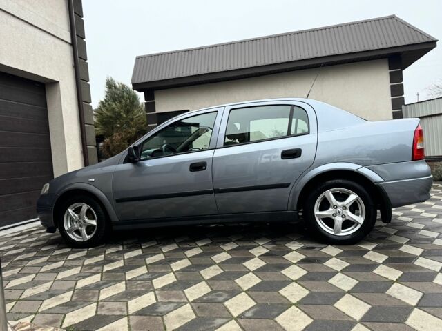 Сірий Опель Астра, об'ємом двигуна 1.6 л та пробігом 143 тис. км за 4900 $, фото 8 на Automoto.ua