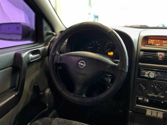 Сірий Опель Астра, об'ємом двигуна 1.4 л та пробігом 245 тис. км за 3650 $, фото 17 на Automoto.ua