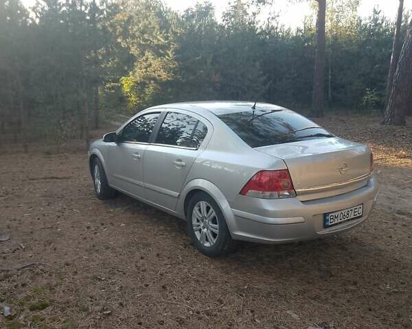 Сірий Опель Астра, об'ємом двигуна 1.6 л та пробігом 208 тис. км за 4900 $, фото 3 на Automoto.ua