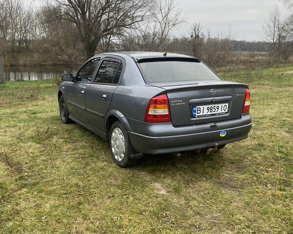 Серый Опель Астра, объемом двигателя 1.4 л и пробегом 270 тыс. км за 3500 $, фото 2 на Automoto.ua