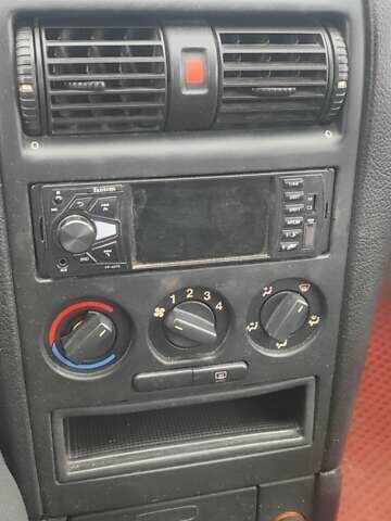 Серый Опель Астра, объемом двигателя 1.4 л и пробегом 250 тыс. км за 3000 $, фото 6 на Automoto.ua