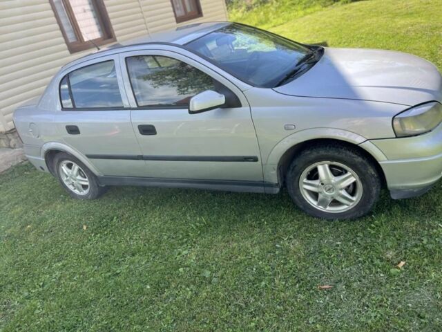 Серый Опель Астра, объемом двигателя 1.6 л и пробегом 170 тыс. км за 3100 $, фото 5 на Automoto.ua