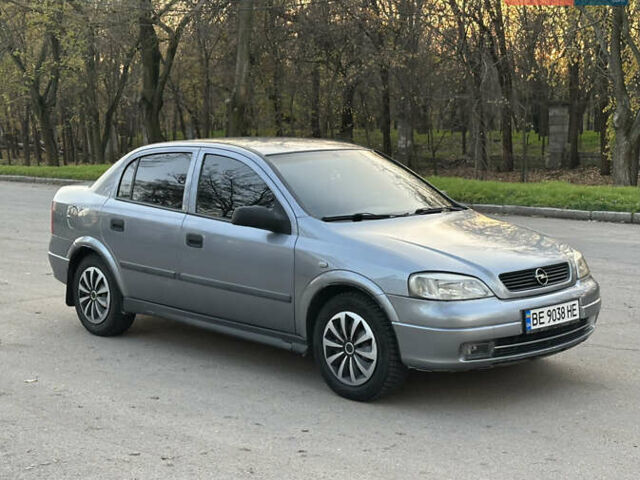 Сірий Опель Астра, об'ємом двигуна 1.6 л та пробігом 250 тис. км за 3600 $, фото 5 на Automoto.ua