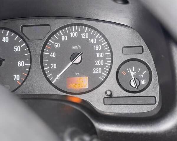 Серый Опель Астра, объемом двигателя 1.4 л и пробегом 140 тыс. км за 4500 $, фото 3 на Automoto.ua