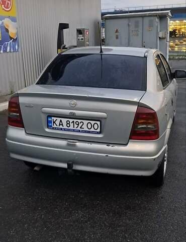 Серый Опель Астра, объемом двигателя 1.39 л и пробегом 202 тыс. км за 3000 $, фото 1 на Automoto.ua