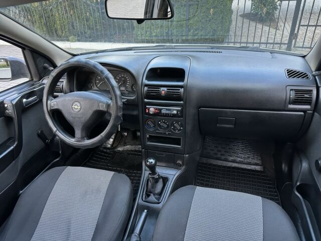 Опель Астра 2007 в Кропивницком (Кировограде) на Automoto.ua Серый Опель Астра, объемом двигателя 1.4 л и пробегом 212 тыс. км за 3750 $, фото 9 на Automoto.ua