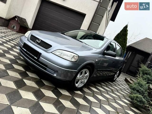 Сірий Опель Астра, об'ємом двигуна 1.6 л та пробігом 141 тис. км за 4950 $, фото 3 на Automoto.ua