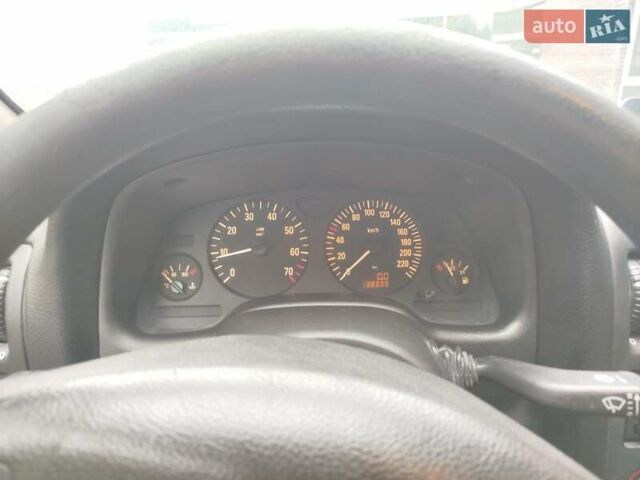 Сірий Опель Астра, об'ємом двигуна 1.4 л та пробігом 136 тис. км за 3000 $, фото 10 на Automoto.ua