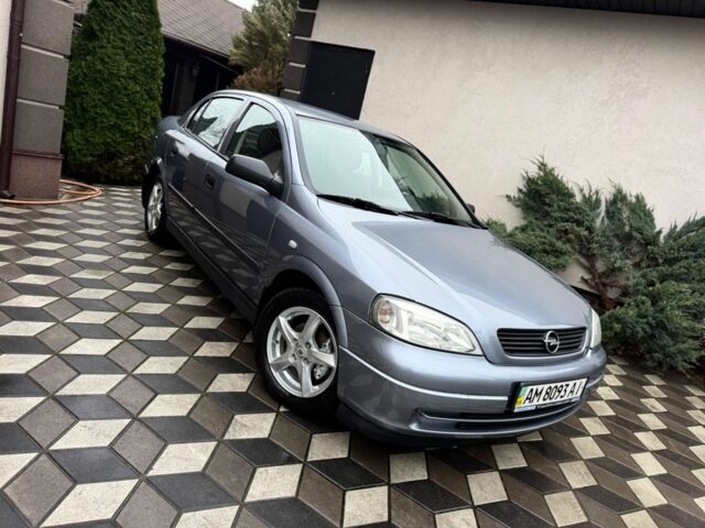 Сірий Опель Астра, об'ємом двигуна 1.6 л та пробігом 143 тис. км за 4900 $, фото 2 на Automoto.ua