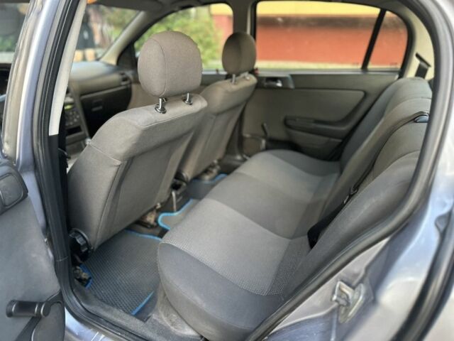 Сірий Опель Астра, об'ємом двигуна 1.6 л та пробігом 152 тис. км за 3250 $, фото 6 на Automoto.ua