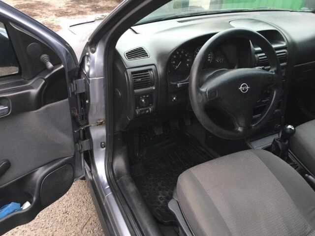 Сірий Опель Астра, об'ємом двигуна 1.4 л та пробігом 183 тис. км за 3700 $, фото 7 на Automoto.ua