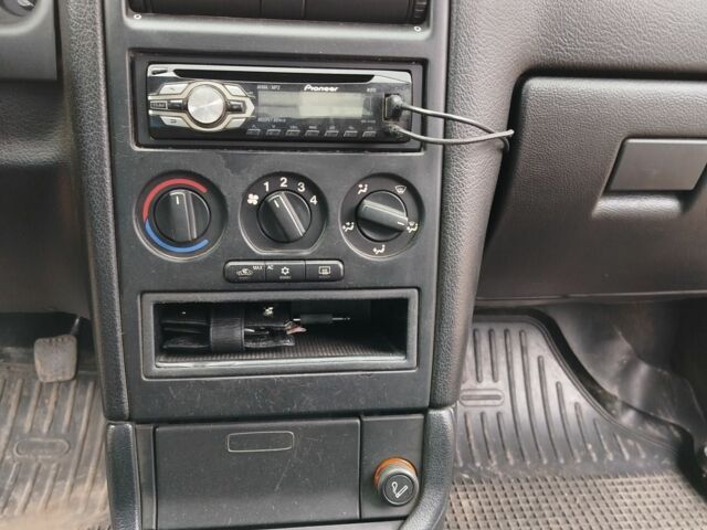 Серый Опель Астра, объемом двигателя 0 л и пробегом 180 тыс. км за 4200 $, фото 5 на Automoto.ua