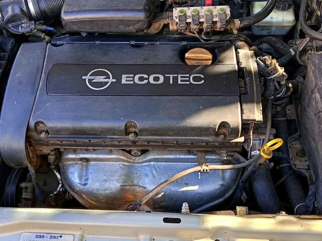 Сірий Опель Астра, об'ємом двигуна 1.6 л та пробігом 278 тис. км за 3300 $, фото 6 на Automoto.ua