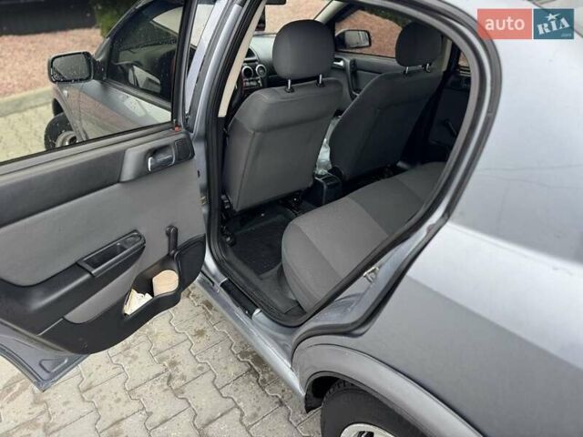 Серый Опель Астра, объемом двигателя 1.6 л и пробегом 314 тыс. км за 2999 $, фото 8 на Automoto.ua