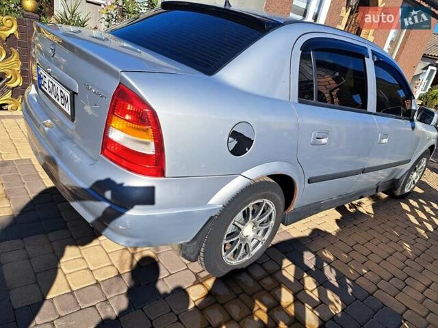 Серый Опель Астра, объемом двигателя 1.6 л и пробегом 300 тыс. км за 4600 $, фото 5 на Automoto.ua