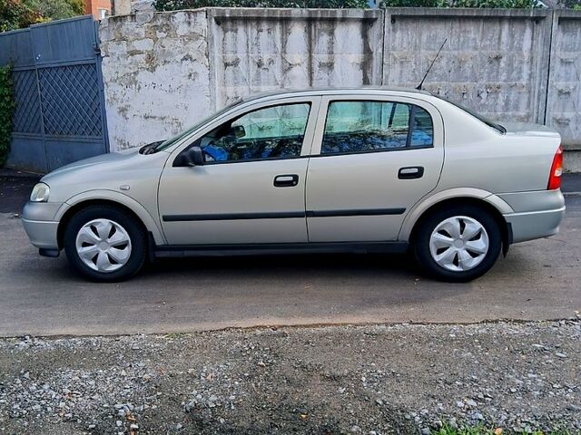 Сірий Опель Астра, об'ємом двигуна 1.6 л та пробігом 277 тис. км за 3199 $, фото 2 на Automoto.ua