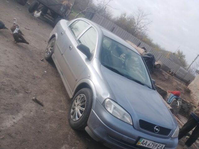 Сірий Опель Астра, об'ємом двигуна 0 л та пробігом 200 тис. км за 2000 $, фото 1 на Automoto.ua