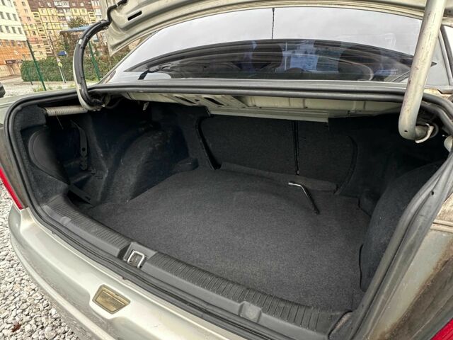 Серый Опель Астра, объемом двигателя 1.6 л и пробегом 283 тыс. км за 4000 $, фото 12 на Automoto.ua