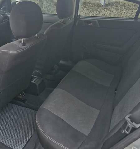 Сірий Опель Астра, об'ємом двигуна 1.4 л та пробігом 234 тис. км за 3100 $, фото 7 на Automoto.ua