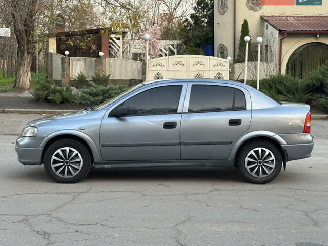 Сірий Опель Астра, об'ємом двигуна 1.6 л та пробігом 250 тис. км за 3600 $, фото 15 на Automoto.ua