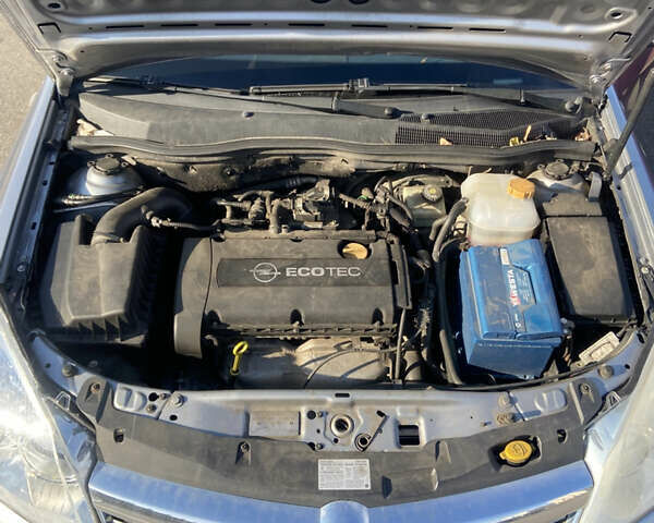 Сірий Опель Астра, об'ємом двигуна 1.6 л та пробігом 176 тис. км за 4700 $, фото 12 на Automoto.ua