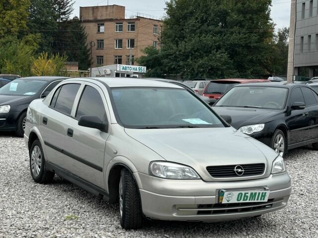 Серый Опель Астра, объемом двигателя 1.6 л и пробегом 283 тыс. км за 4000 $, фото 3 на Automoto.ua