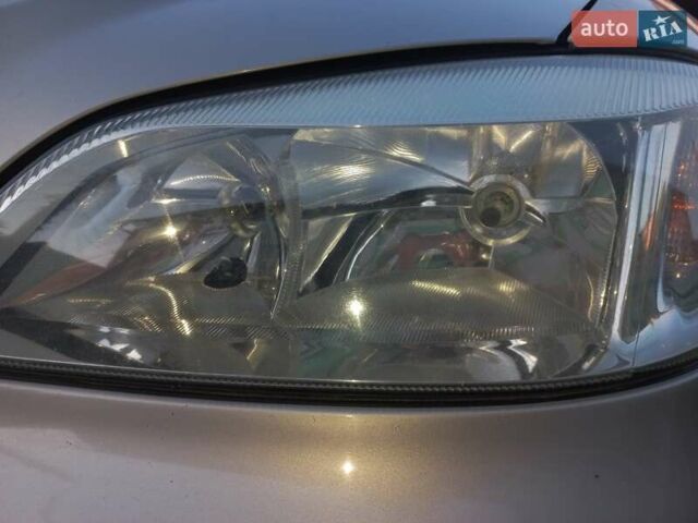 Серый Опель Астра, объемом двигателя 1.36 л и пробегом 175 тыс. км за 4500 $, фото 9 на Automoto.ua